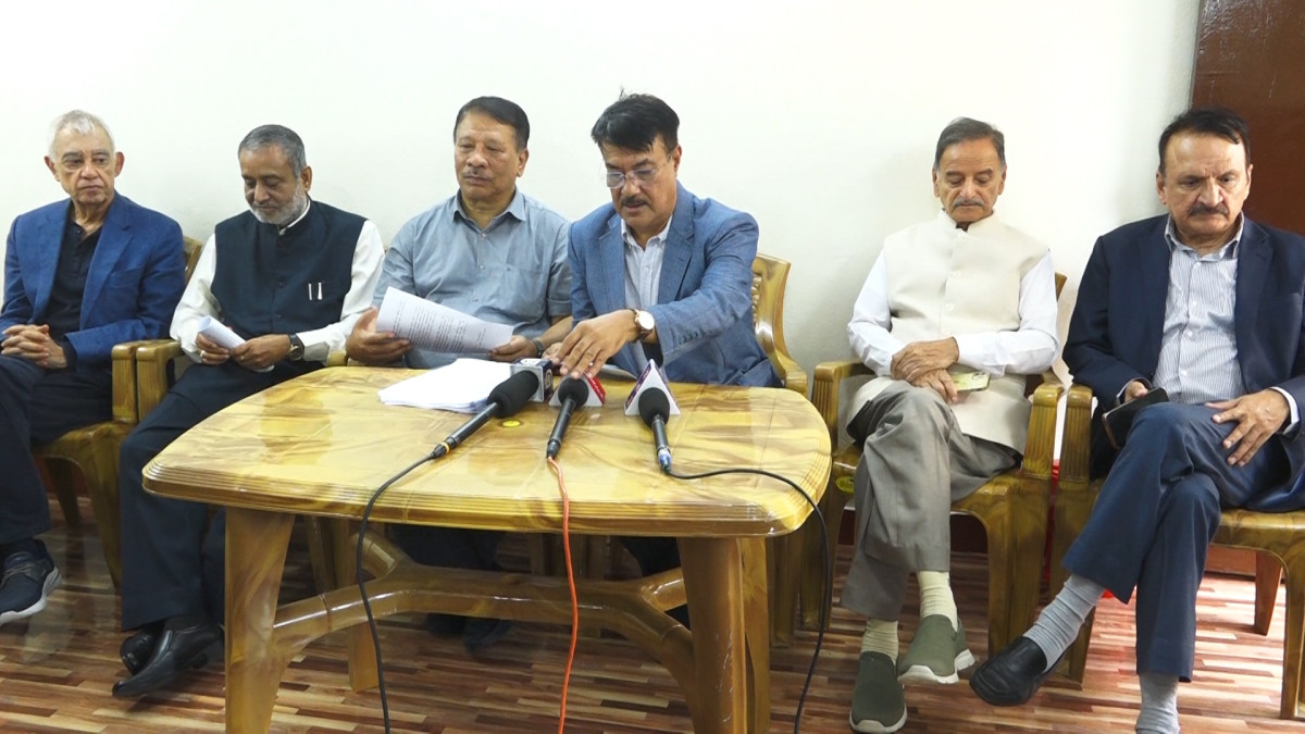 कांग्रेस संस्थापन इतर :वार्ता निष्कर्ष विहीन